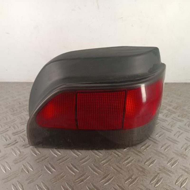 Feu arriere principal droit (feux) RENAULT CLIO 1
