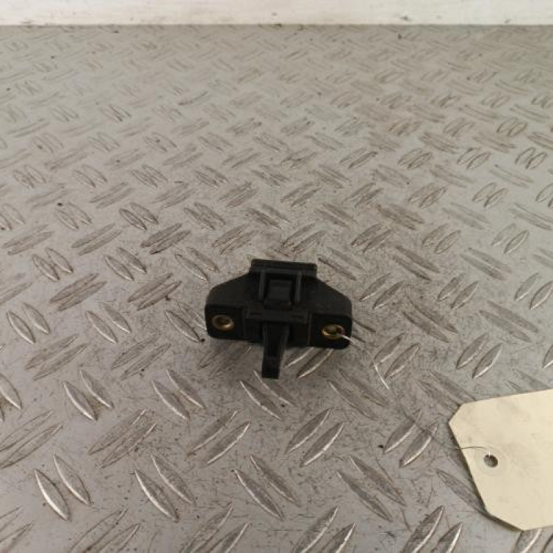 Serrure de hayon RENAULT CLIO 2