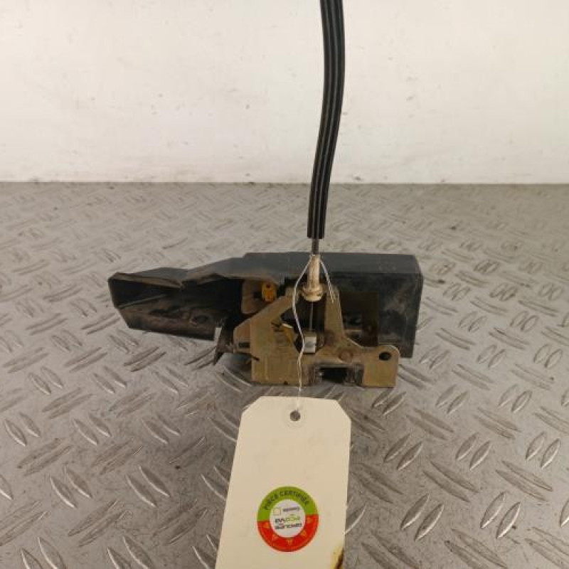Serrure avant gauche RENAULT CLIO 2 Serrure avant gauche RENAULT CLIO 2