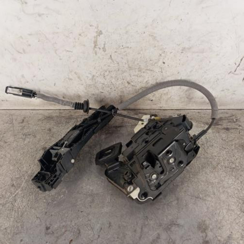 Serrure arriere gauche VOLKSWAGEN POLO 5 Serrure arriere gauche VOLKSWAGEN POLO 5