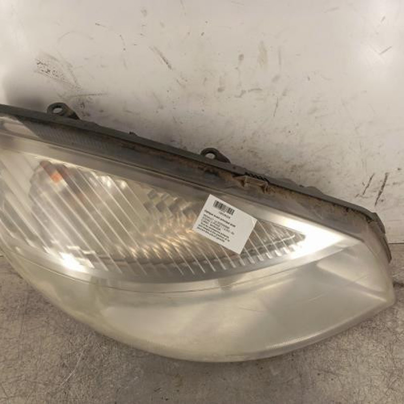 Optique avant principal droit (feux)(phare) RENAULT SCENIC 2