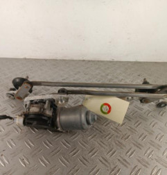 Moteur essuie glace avant TOYOTA YARIS 2