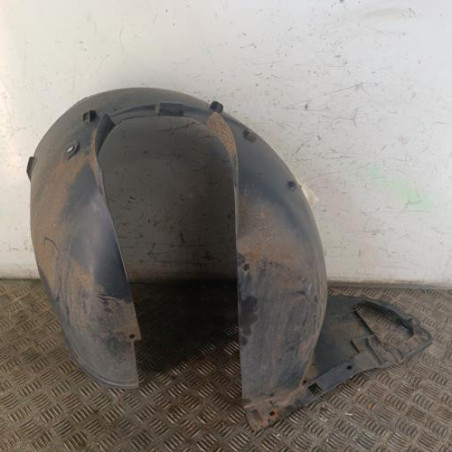 Pare boue avant gauche PEUGEOT 207