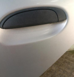 Porte arriere gauche RENAULT CLIO 2 Photo n°4