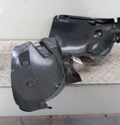 Pare boue avant gauche RENAULT MEGANE 3 Photo n°4