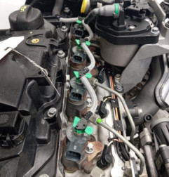 Moteur CITROEN C3 PICASSO Photo n°3