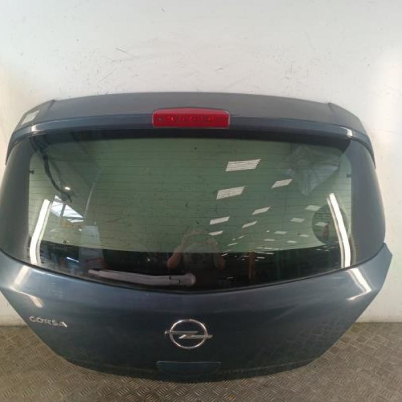 Malle/Hayon arriere OPEL CORSA D