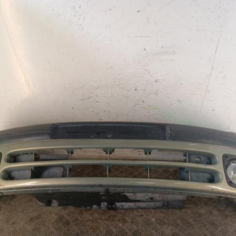 Pare choc avant RENAULT CLIO 2