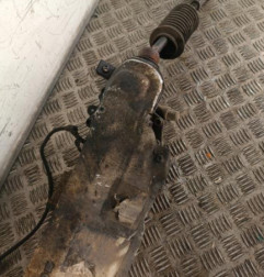 Cremaillere assistee VOLKSWAGEN TOURAN 1 Photo n°3