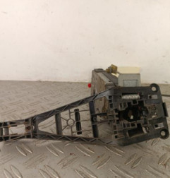 Serrure arriere gauche OPEL ASTRA H Photo n°4