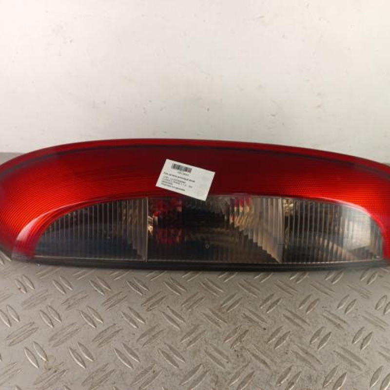 Feu arriere principal droit (feux) OPEL CORSA C Feu arriere principal droit (feux) OPEL CORSA C