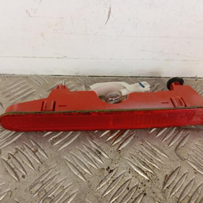 Feu arriere stop central CITROEN BERLINGO 2 Feu arriere stop central CITROEN BERLINGO 2