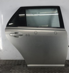 Porte arriere droit TOYOTA AVENSIS 2 Photo n°1