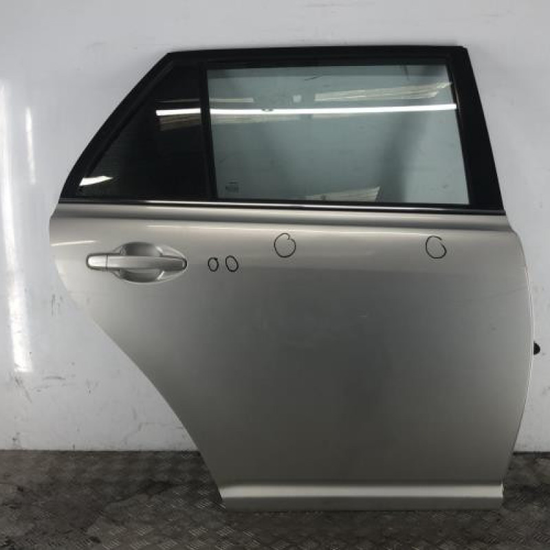 Porte arriere droit TOYOTA AVENSIS 2