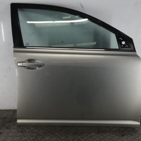 Porte avant droit TOYOTA AVENSIS 2 Photo n°1
