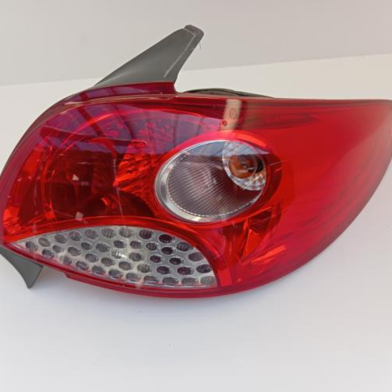 Feu arriere principal droit (feux) PEUGEOT 206+ Feu arriere principal droit (feux) PEUGEOT 206+