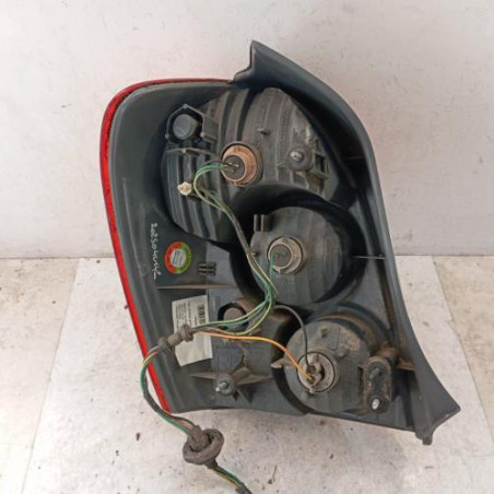 Feu arriere principal droit (feux) MAZDA 323 6