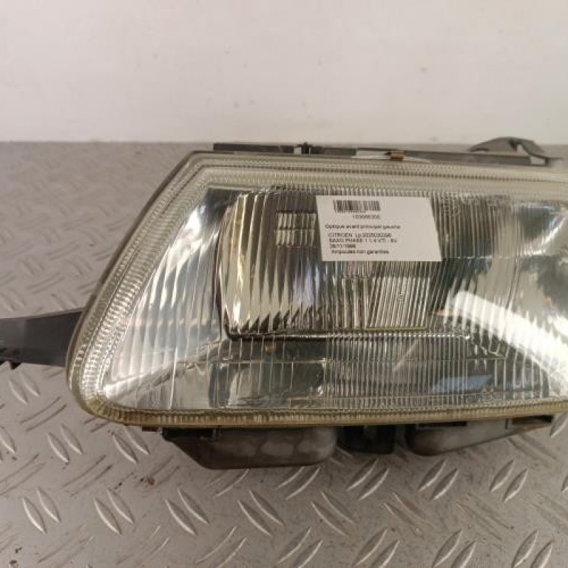 Optique avant principal gauche (feux)(phare) CITROEN SAXO