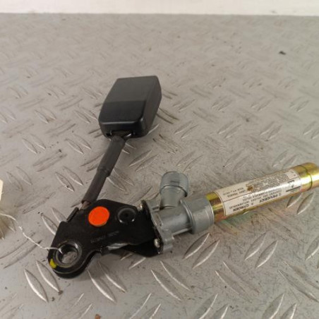 Attache ceinture avant gauche CITROEN SAXO Photo n°1