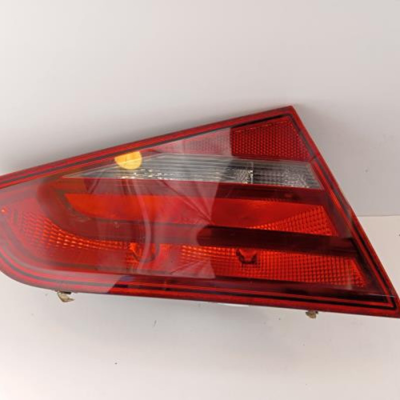 Feu arriere secondaire gauche (feux) AUDI A3 3 Feu arriere secondaire gauche (feux) AUDI A3 3