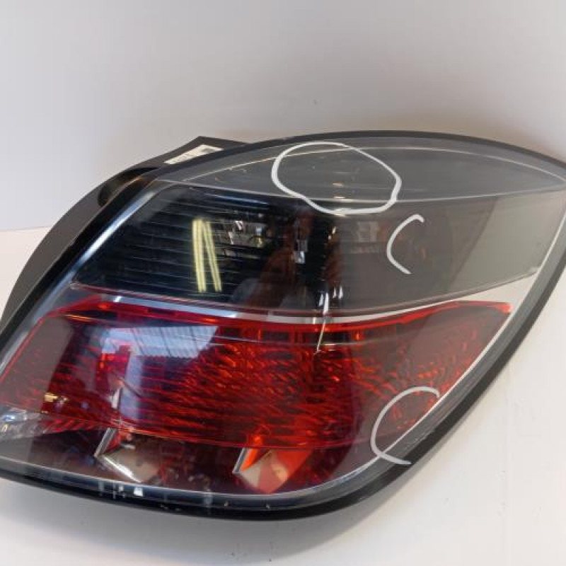 Feu arriere principal droit (feux) OPEL ASTRA H
