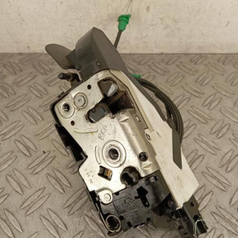 Serrure avant gauche CITROEN C3 PICASSO Serrure avant gauche CITROEN C3 PICASSO