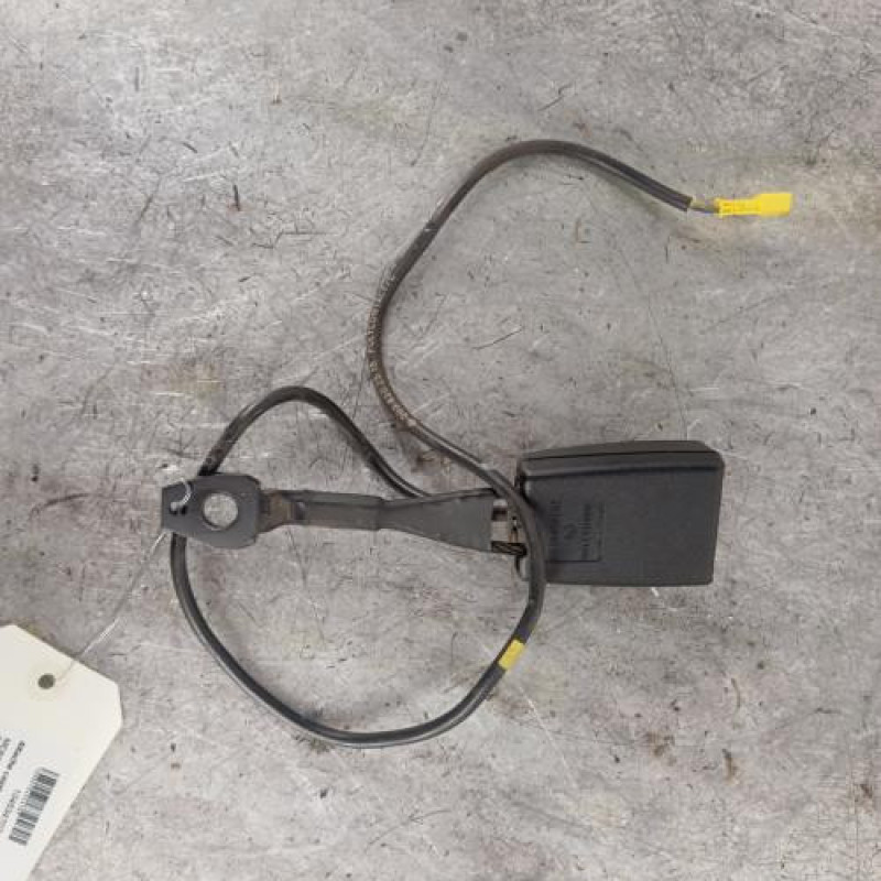 Attache ceinture avant gauche MERCEDES CLASSE C 203