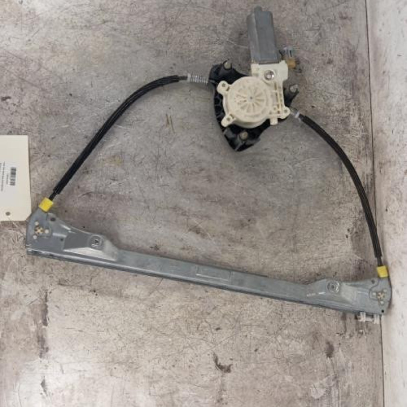 Leve vitre electrique avant gauche RENAULT CLIO 2