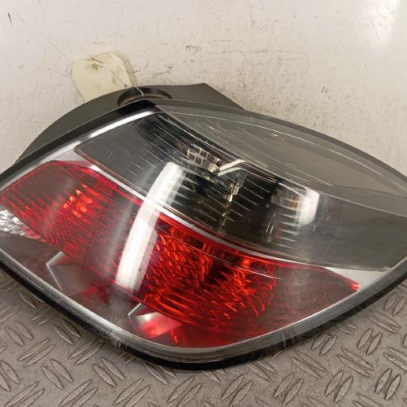 Feu arriere principal droit (feux) OPEL ASTRA H
