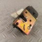Serrure avant droit CITROEN XSARA