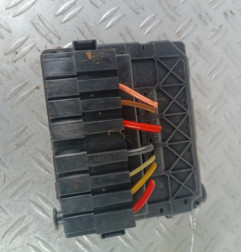 Boitier servitude moteur (BSM) CITROEN XSARA PICASSO Photo n°4