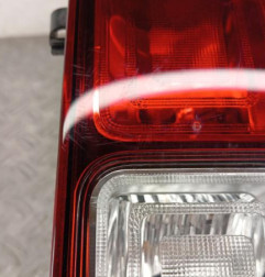Feu de pare choc arriere gauche RENAULT TRAFIC 3 COURT