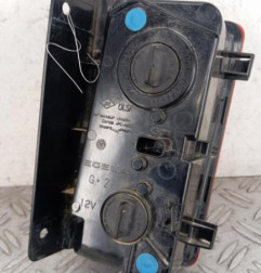 Feu de pare choc arriere gauche RENAULT TRAFIC 3 COURT Photo n°3