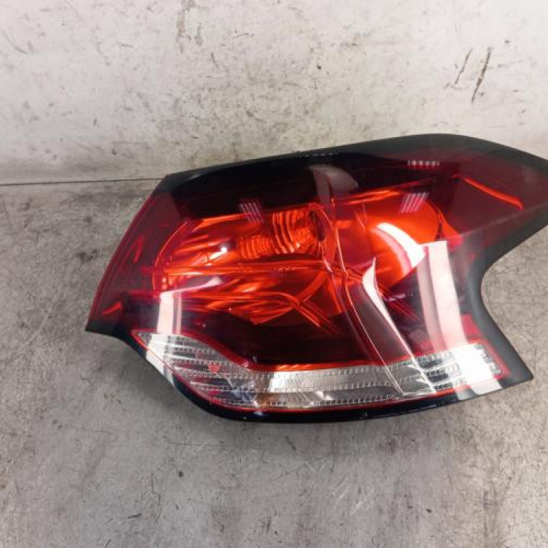 Feu arriere principal droit (feux) CITROEN DS4 Feu arriere principal droit (feux) CITROEN DS4