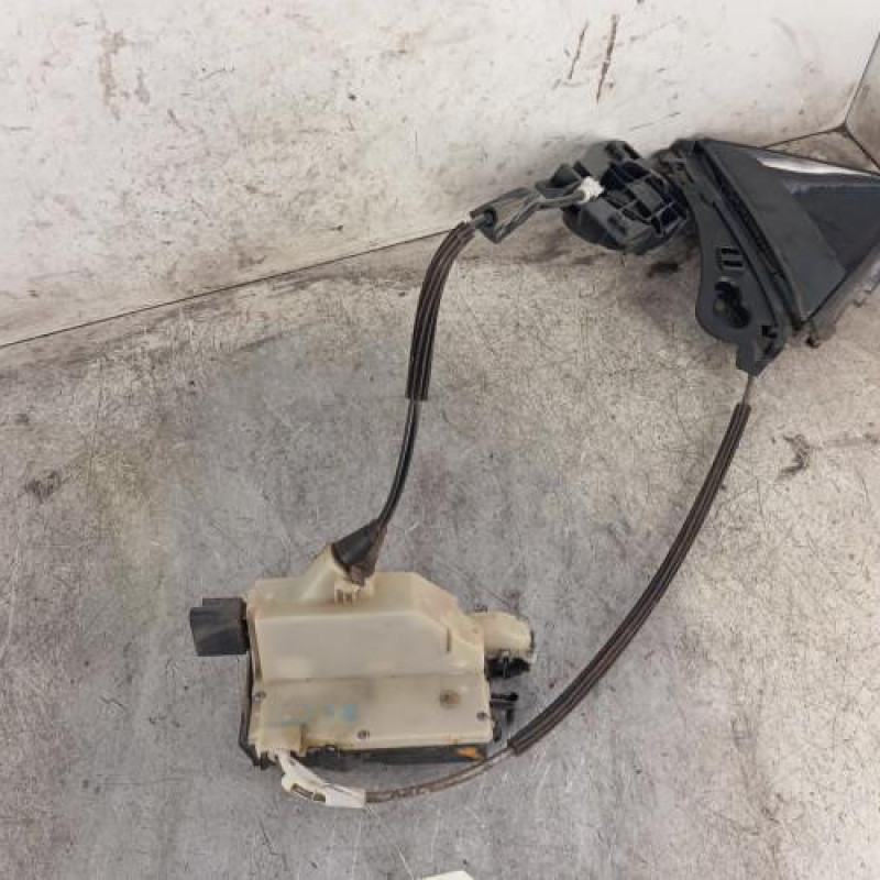 Serrure arriere gauche CITROEN DS4 Serrure arriere gauche CITROEN DS4