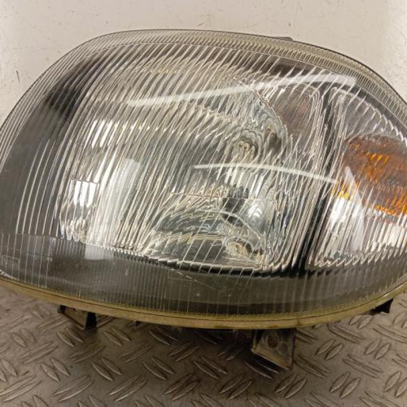 Optique avant principal gauche (feux)(phare) RENAULT CLIO 2