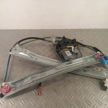 Leve vitre electrique avant droit PEUGEOT 208 1 Photo n°1