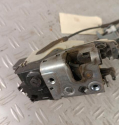 Serrure avant droit PEUGEOT 208 1