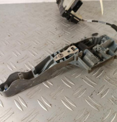 Serrure avant gauche PEUGEOT 208 1