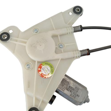 Leve vitre electrique avant droit RENAULT MASTER 3 Photo n°1