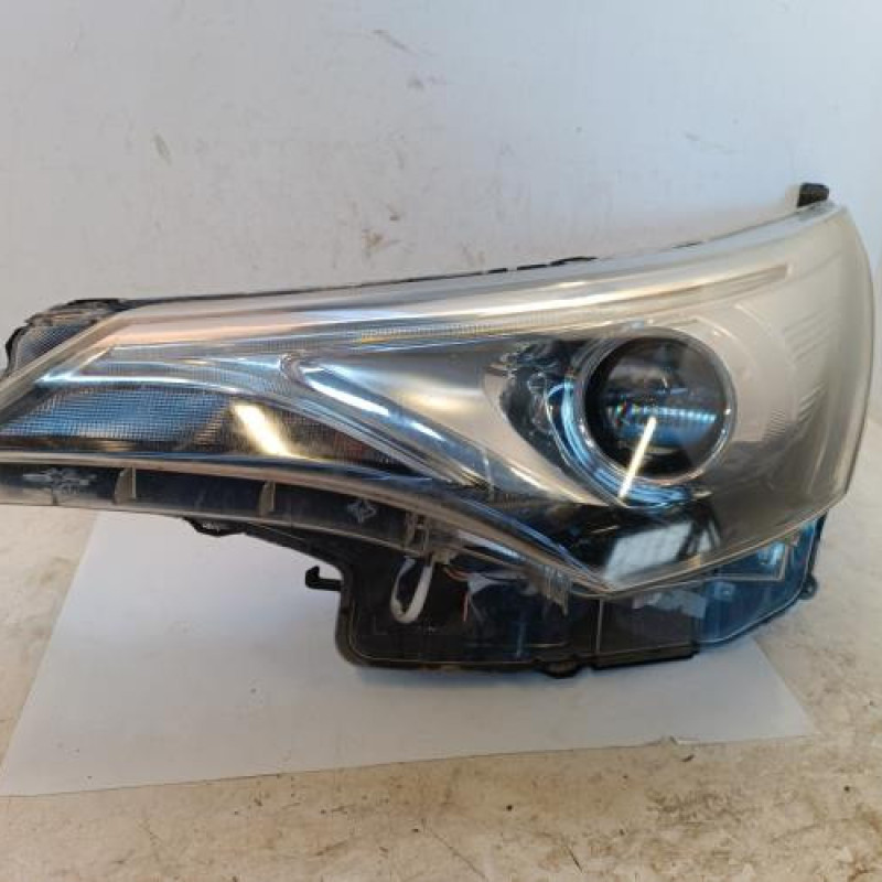 Optique avant principal gauche (feux)(phare) TOYOTA AVENSIS 3