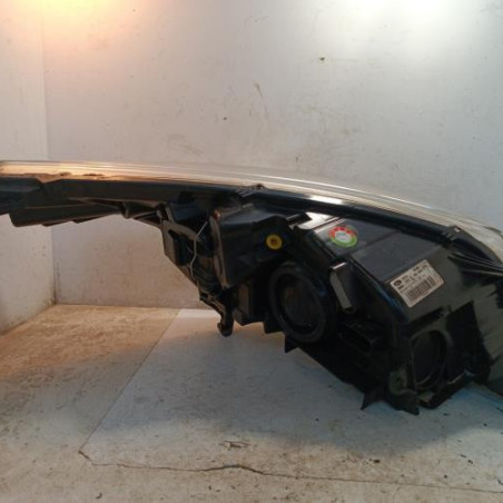 Optique avant principal gauche (feux)(phare) FORD KUGA 2
