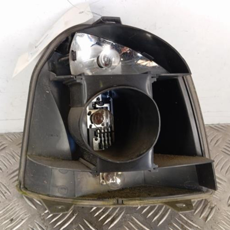 Platine feu arriere gauche RENAULT TWINGO 1 Platine feu arriere gauche RENAULT TWINGO 1