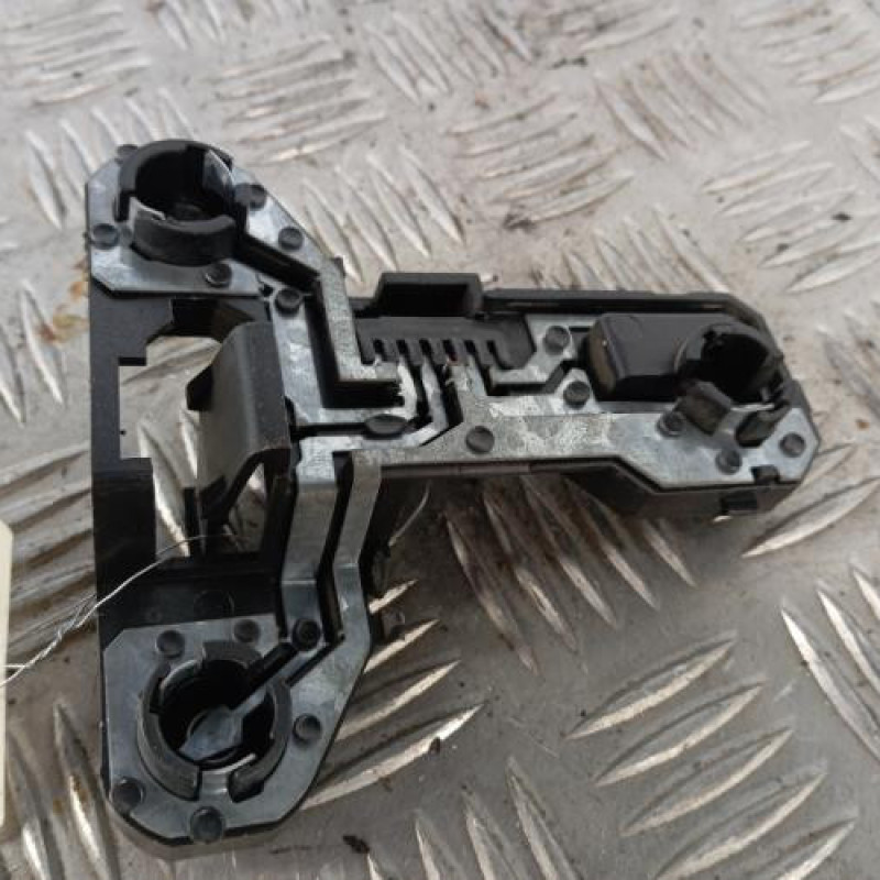 Platine feu arriere gauche RENAULT SCENIC 1