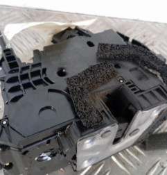 Serrure avant droit RENAULT CLIO 4