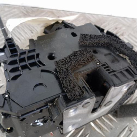 Serrure avant droit RENAULT CLIO 4