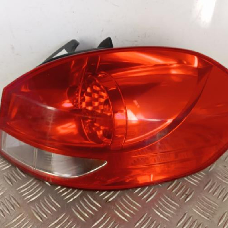 Feu arriere principal droit (feux) RENAULT CLIO 3