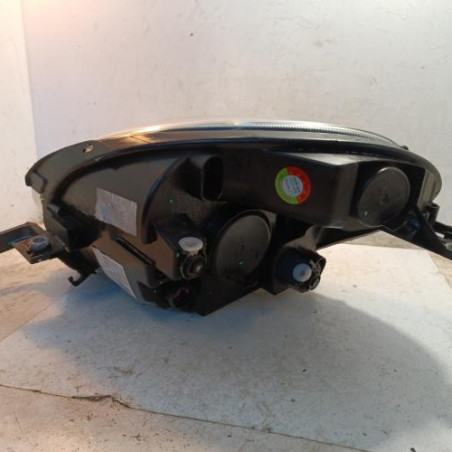 Optique avant principal droit (feux)(phare) FIAT 500L