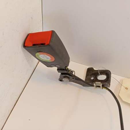 Attache ceinture arriere gauche PEUGEOT 308 2 SW