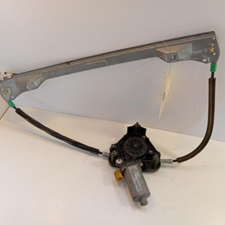 Leve vitre electrique avant droit RENAULT CLIO 2 Photo n°1